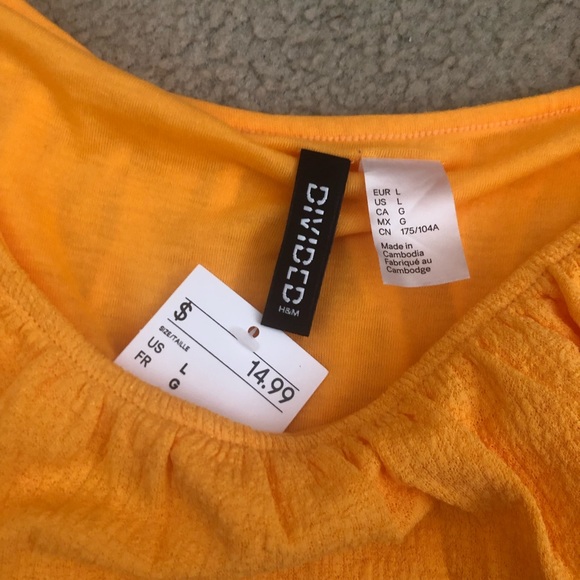 H&M crop top - Picture 2 of 2